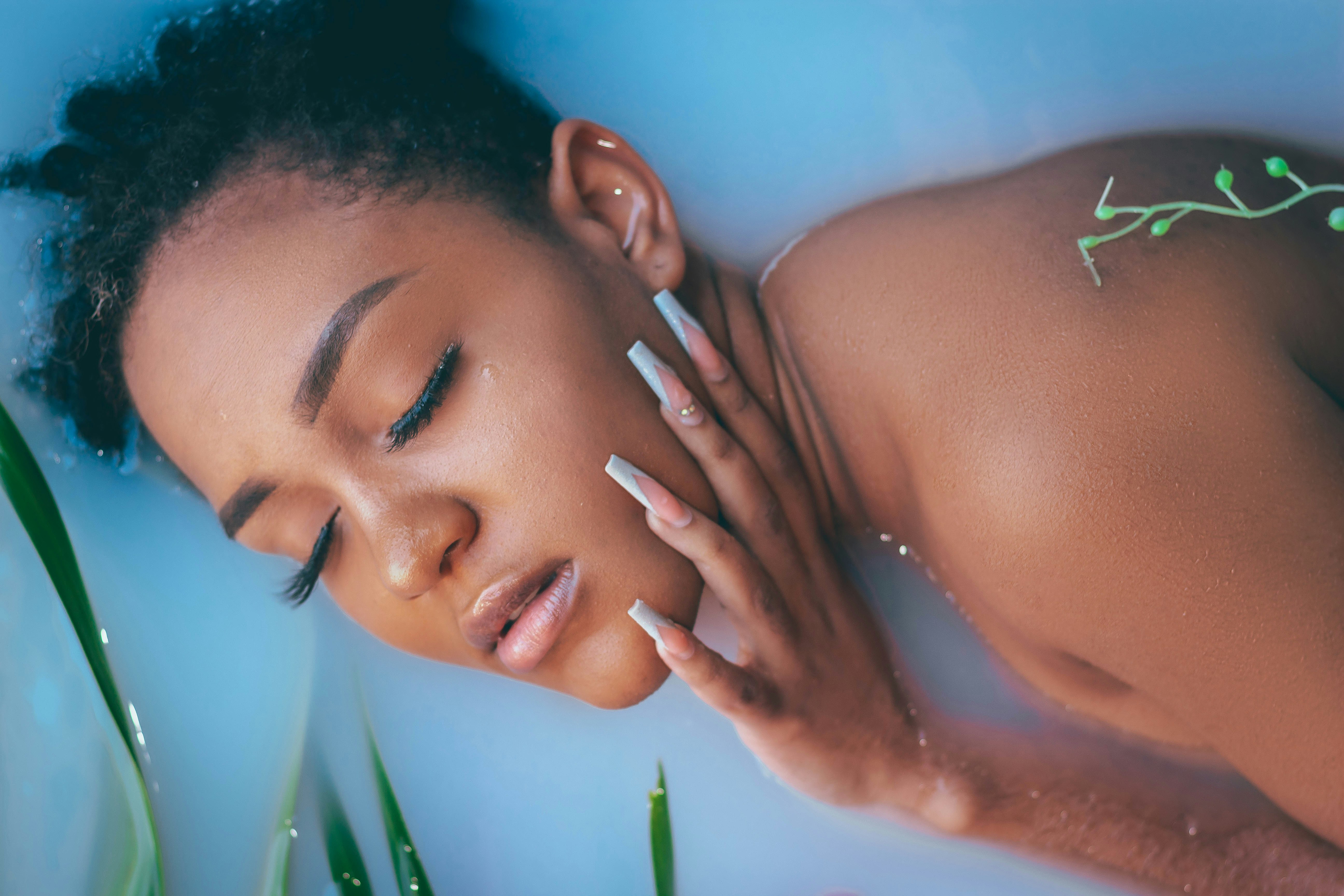 Menopause and Itchy Skin: Why It Happens