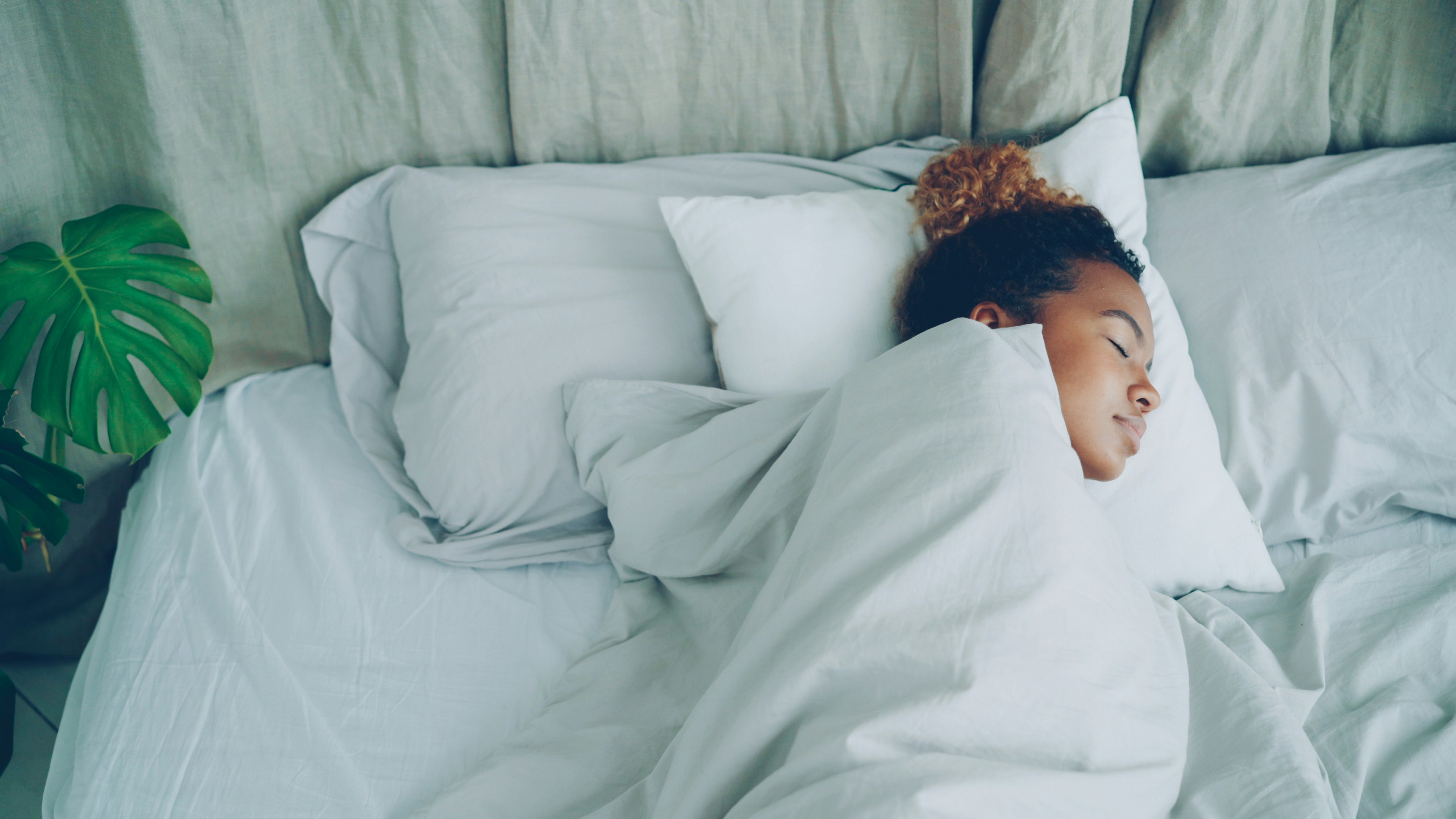 Menopause and Insomnia: A Complete Guide to Better Sleep