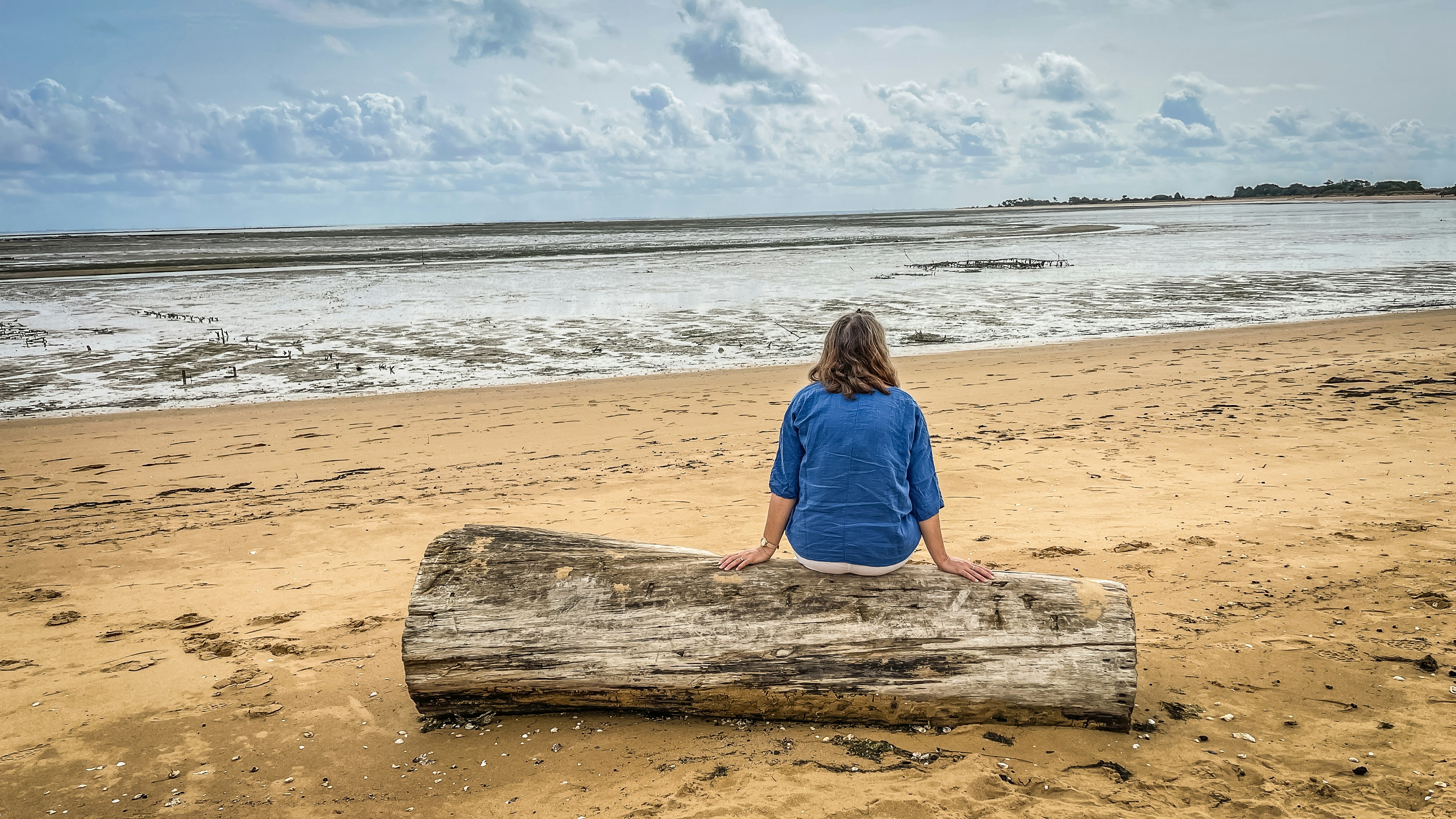 Perimenopause and Loneliness: Why This Transition Can Feel So Isolating